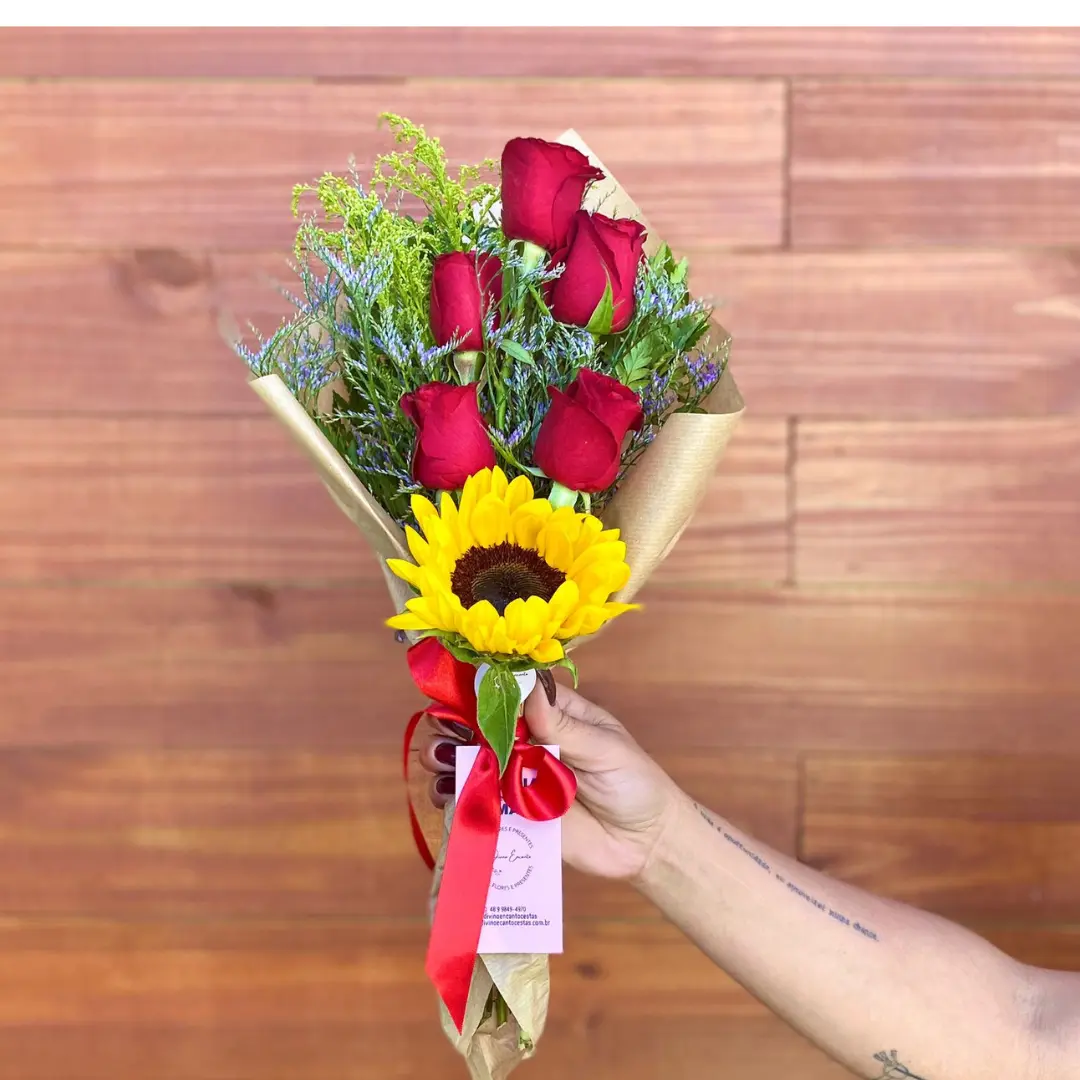 Buque de rosas e Girassol Floricultura em florianopolis, floricultura são jose